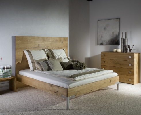 Ruhe & Raum - Holz-Betten