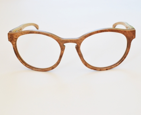 handgemachte Holzbrille