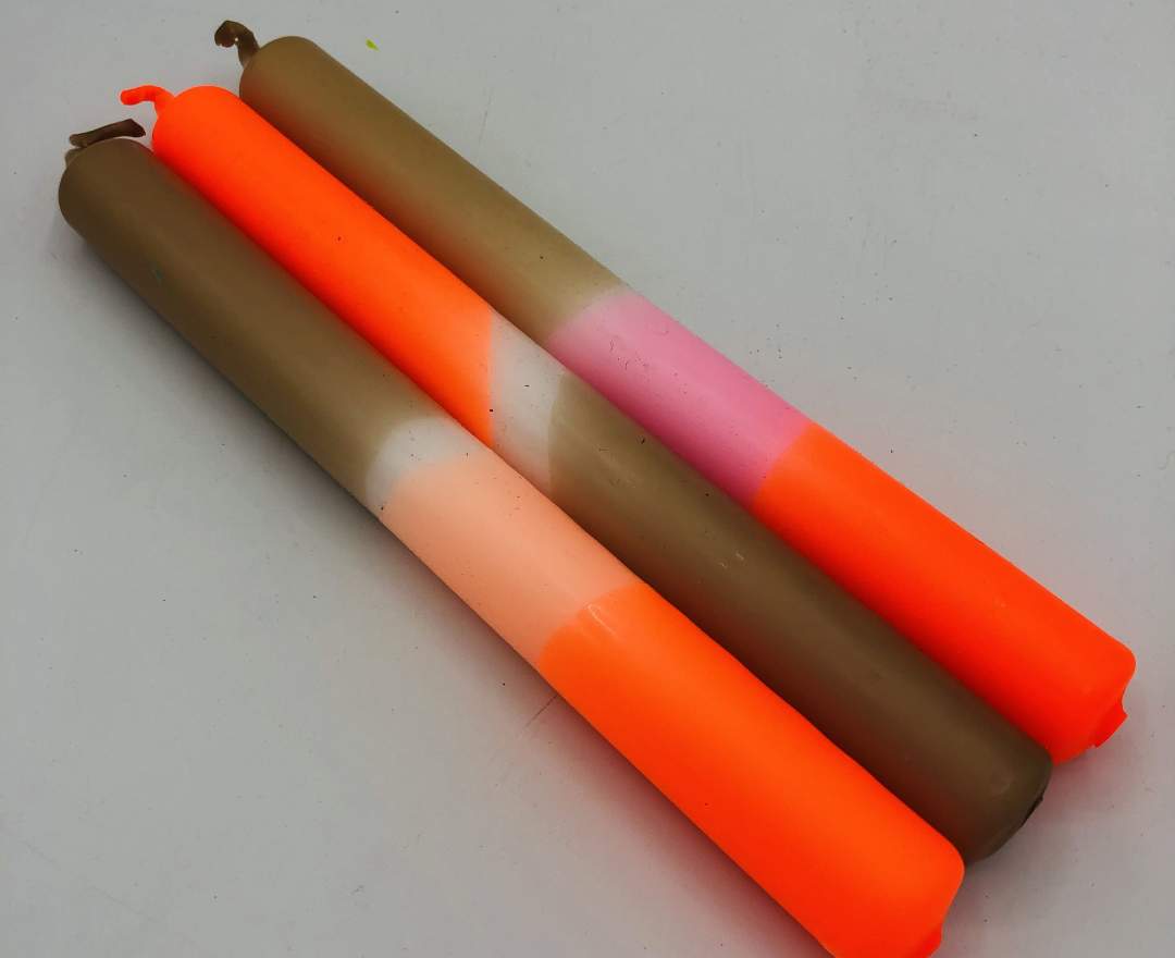 1st Tannendiele - Handgefertigte Kerze (3er Set, Farbe: orange / braun)