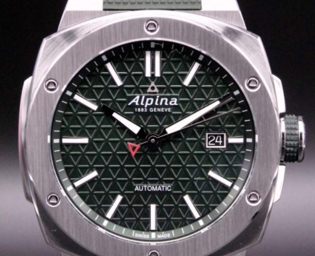 Alpina - Alpina Alpiner Extreme Automatik Sichtboden Grünes Zifferblatt mit Dreiecksmuster
