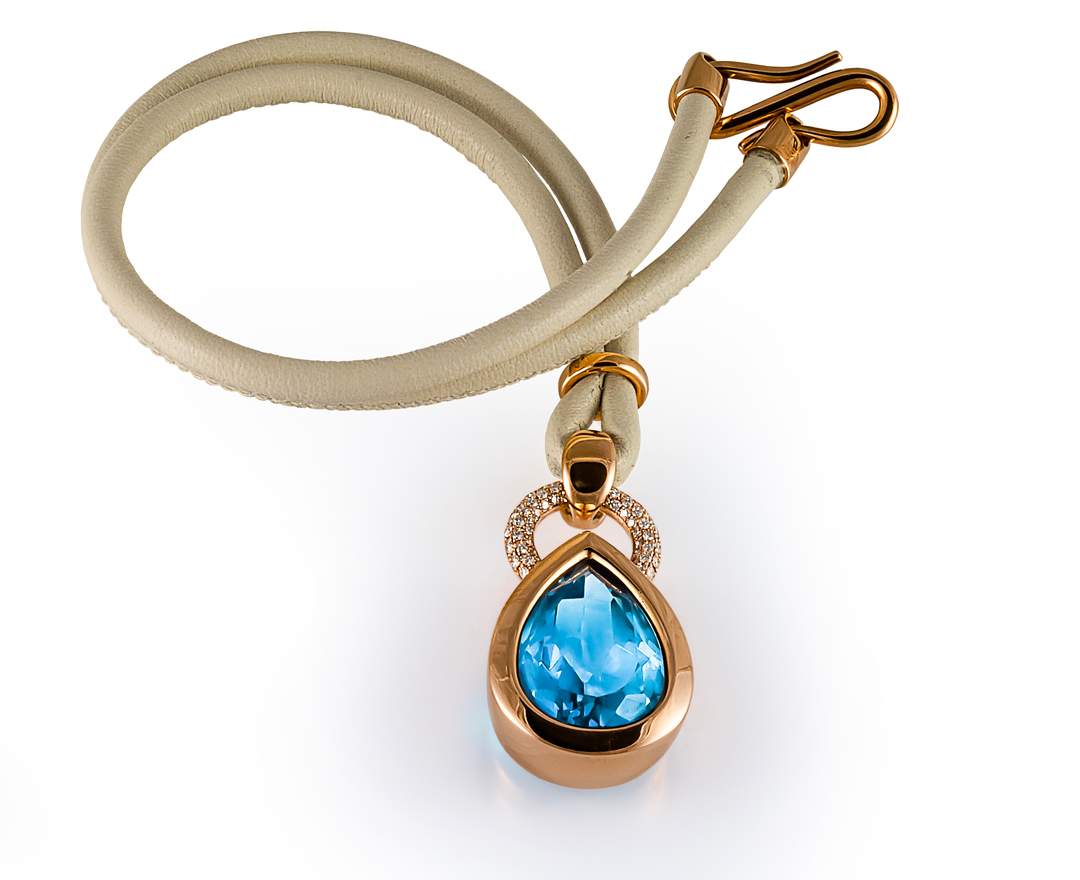 YORK Jewellery - Princess Juliane - Anhänger Blue Topaz & Diamond