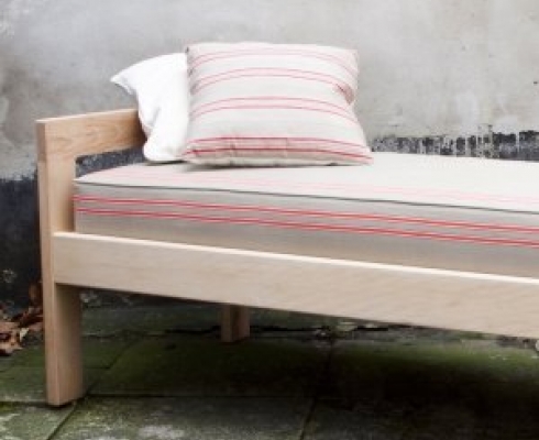 tatata - Comfy Day Bed!