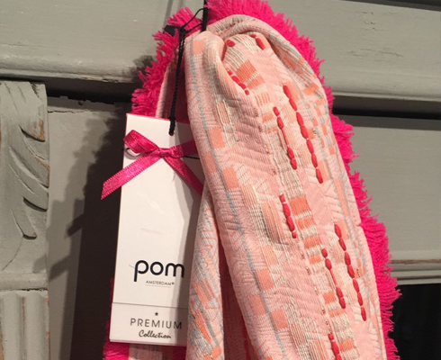 POM Amsterdam - Schals der Marke Pom Amsterdam