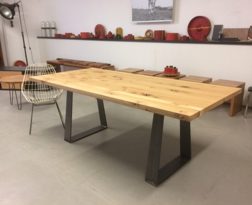 Luckner Möbel und Objekte - Tisch SID