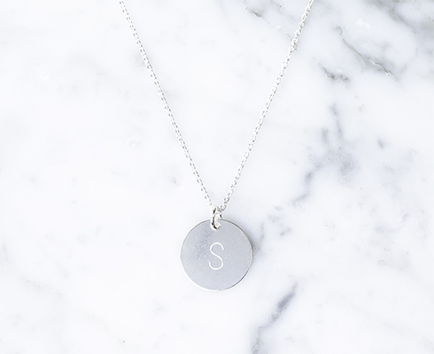 Nuwel - handgefertigter Gravurschmuck