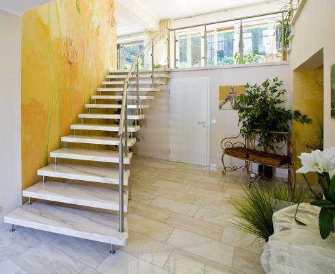 Marmor / Naturstein - Treppen aus Naturstein für den Innen- und Außenbereich