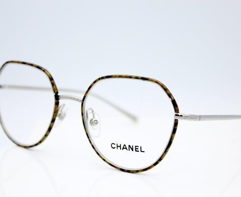 Chanel - CHANEL