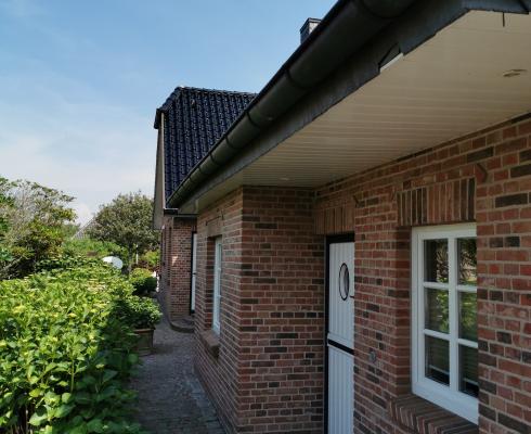 Lars Erichsen Immobilien - Sehr gepflegtes und großzügiges Haus mit mehreren Wohneinheiten, im Herzen von Westerland