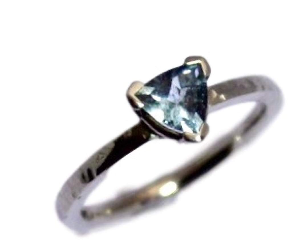  - Weißgold Ring mit Aquamarin