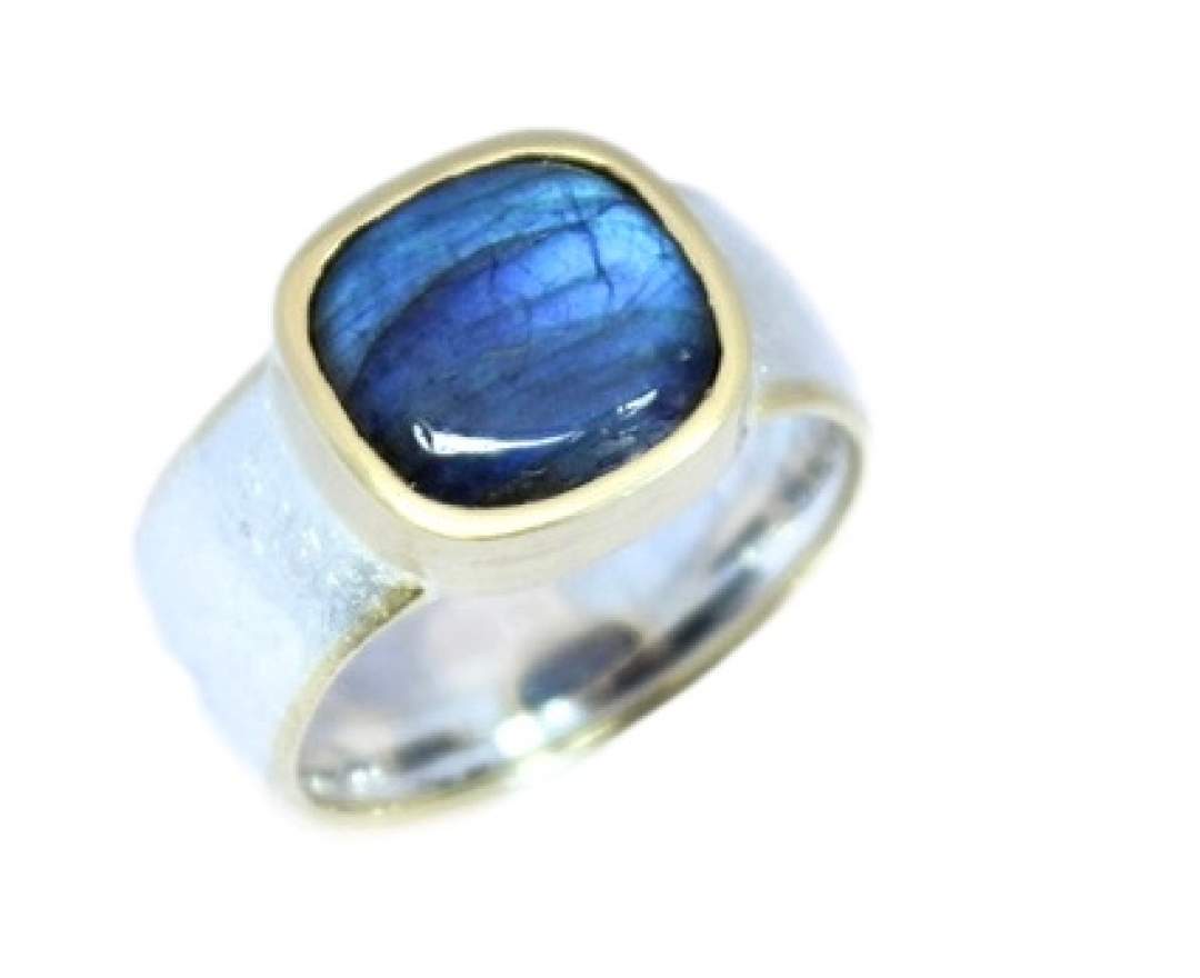  - Labradorith Ring