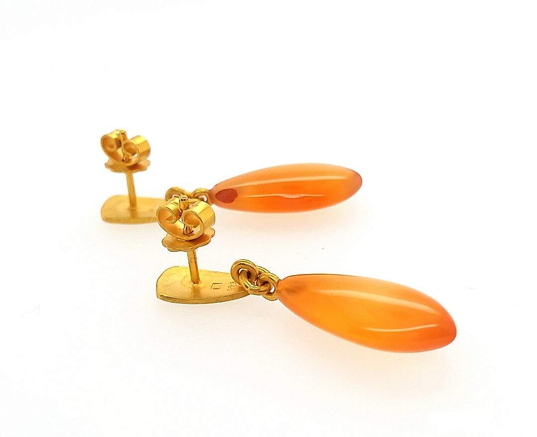 Goldschmiede TRAPEZ - Birgit Johannsen - Ohrschmuck mit Karneol und 24kt Goldplattierung