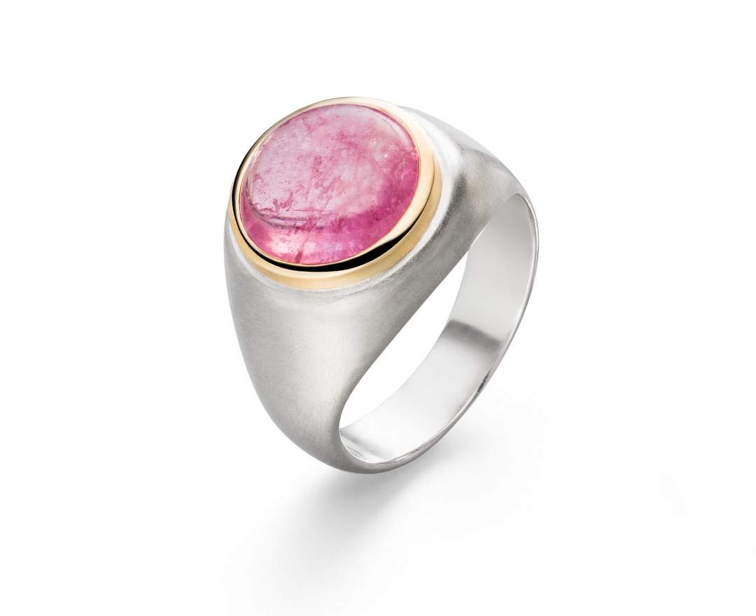 Goldschmiede TRAPEZ - Birgit Johannsen - Ring mit rosafarbenen Turmalin, Silber und 18 Karat Gold