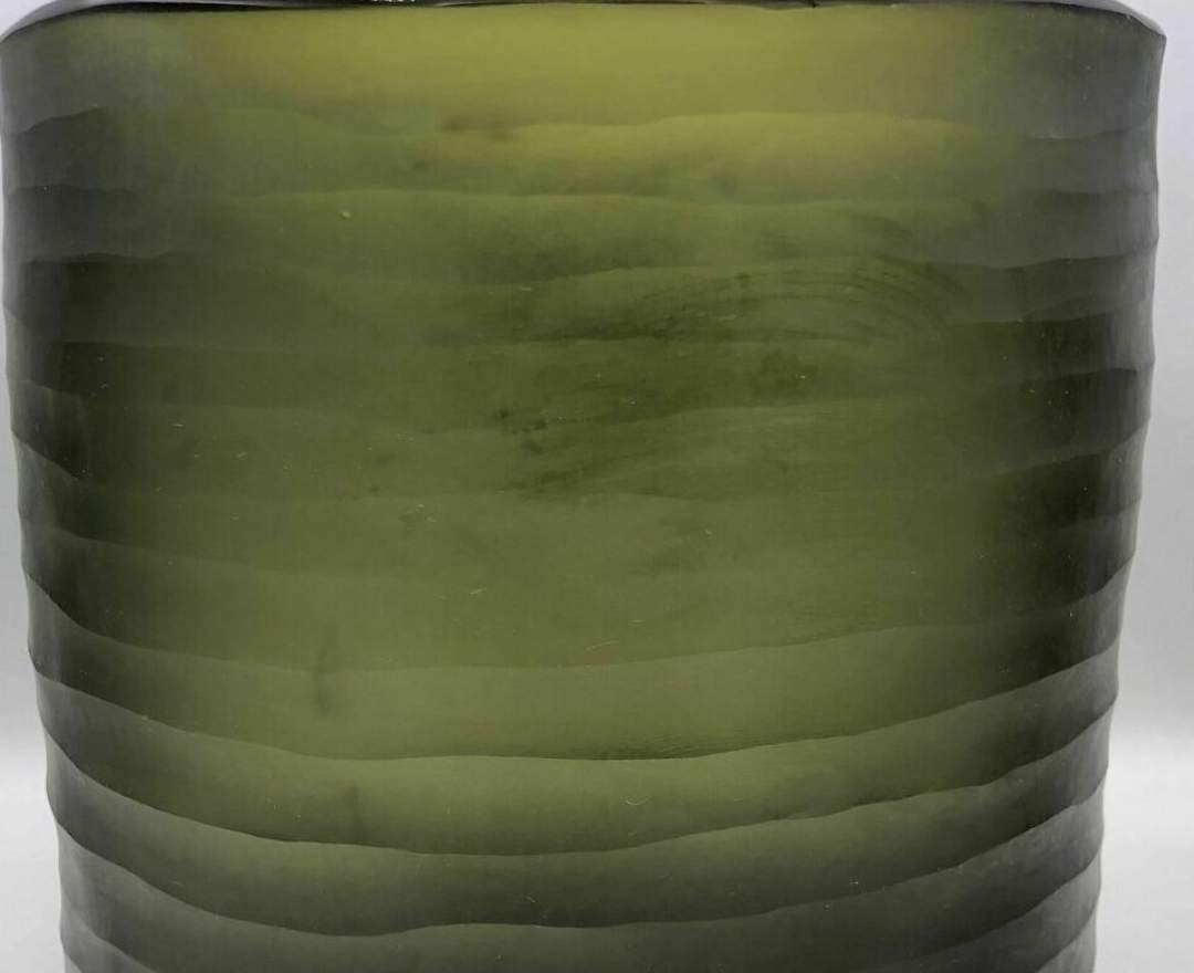 1st Tannendiele - Carved glass vase, green, XL
