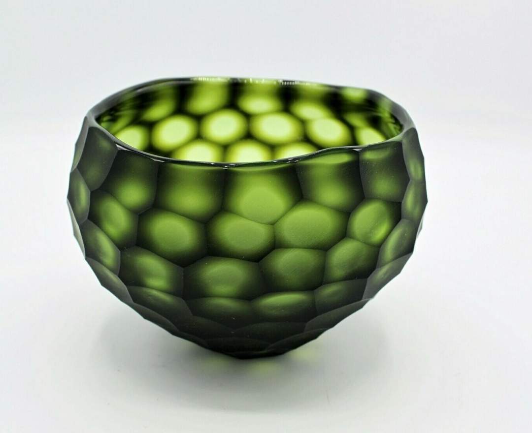 1st Tannendiele - Organic carved bowl, dark green