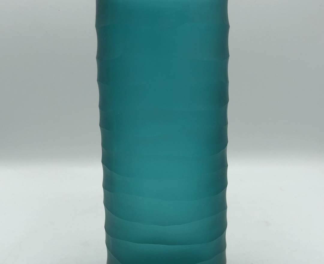 1st Tannendiele - Carved cylinder glass vase, aqua