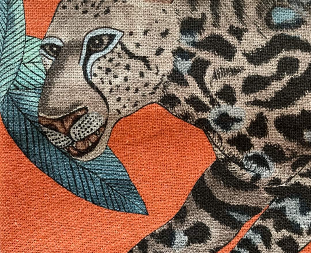 Ardmore - Ardmore, Geschirrtuch Cheetah Kings Coral , Südafrika, 50x70cm