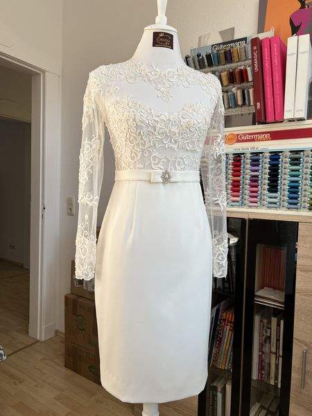 Haute Couture Oksana Gorte - Brautkleid mit französische Spitze