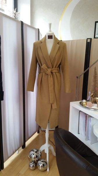 Haute Couture Oksana Gorte - Kaschmirmantel mit Gürtel