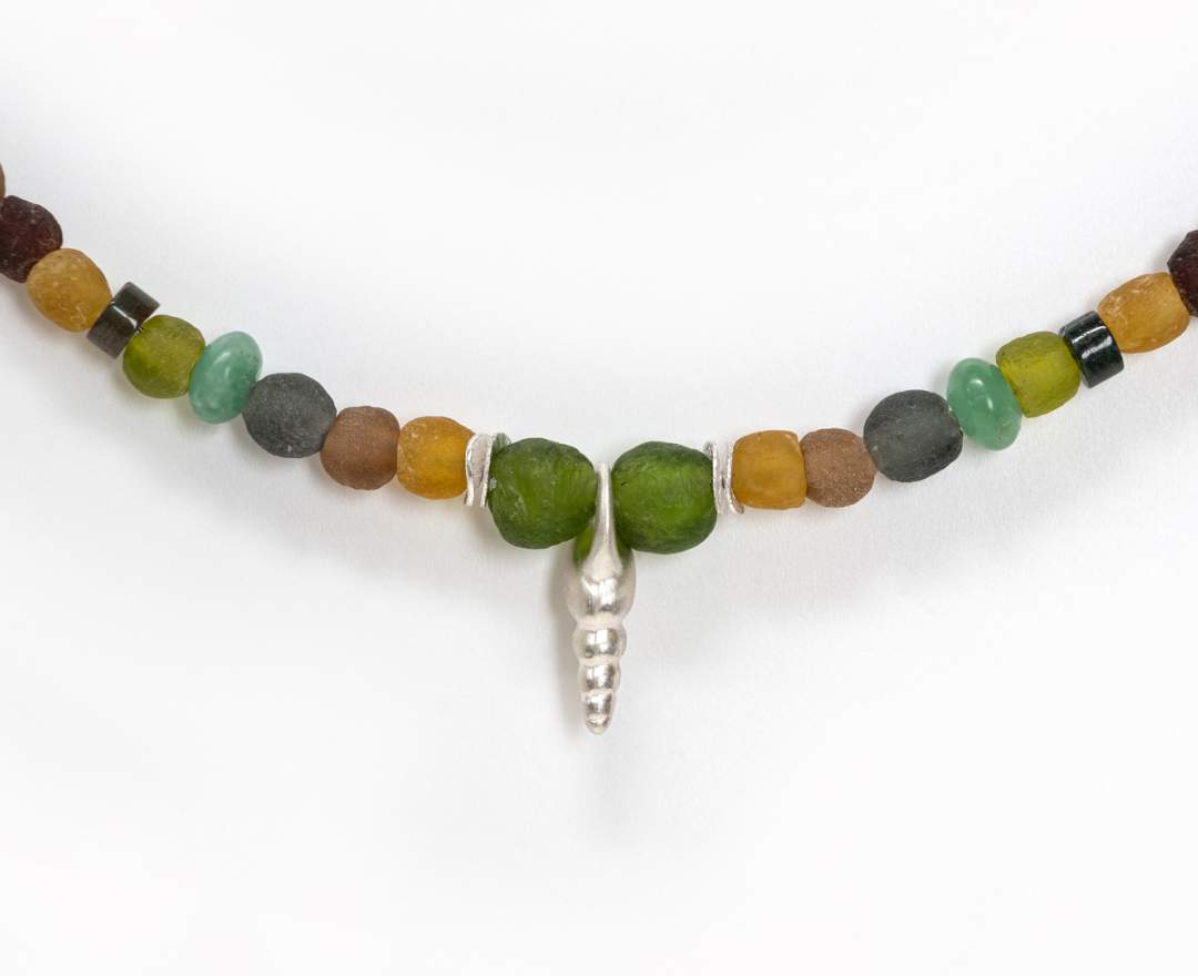  - Seeglas-Collier