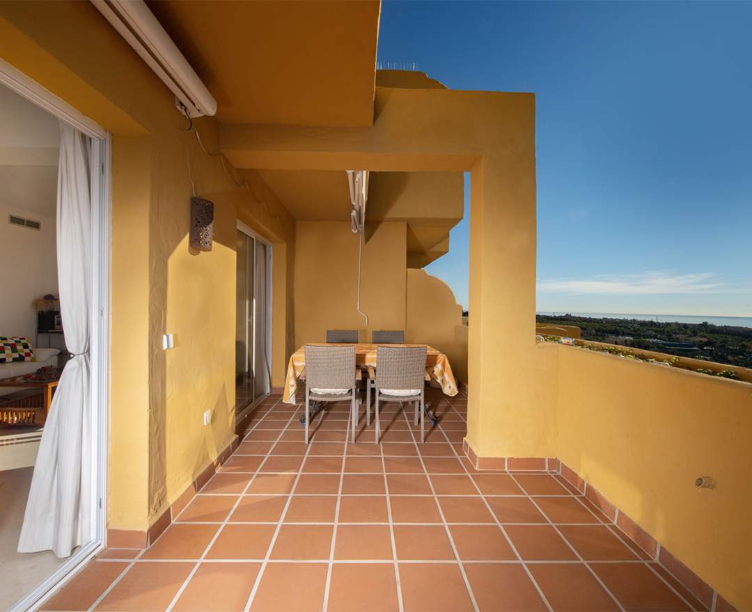 immovario – Marcel Möhring Immobilien GmbH - Möbliertes Penthouse zum Verkauf in Terrazas del Sol in Estepona