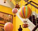 Authentic Models - Balloon TRAVELS LIGHT Thumbnail