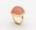 Die Schmuckschneiderin - Ring aus 750/000 Roségold mit einem Rosenquarz-Cabochon Thumbnail