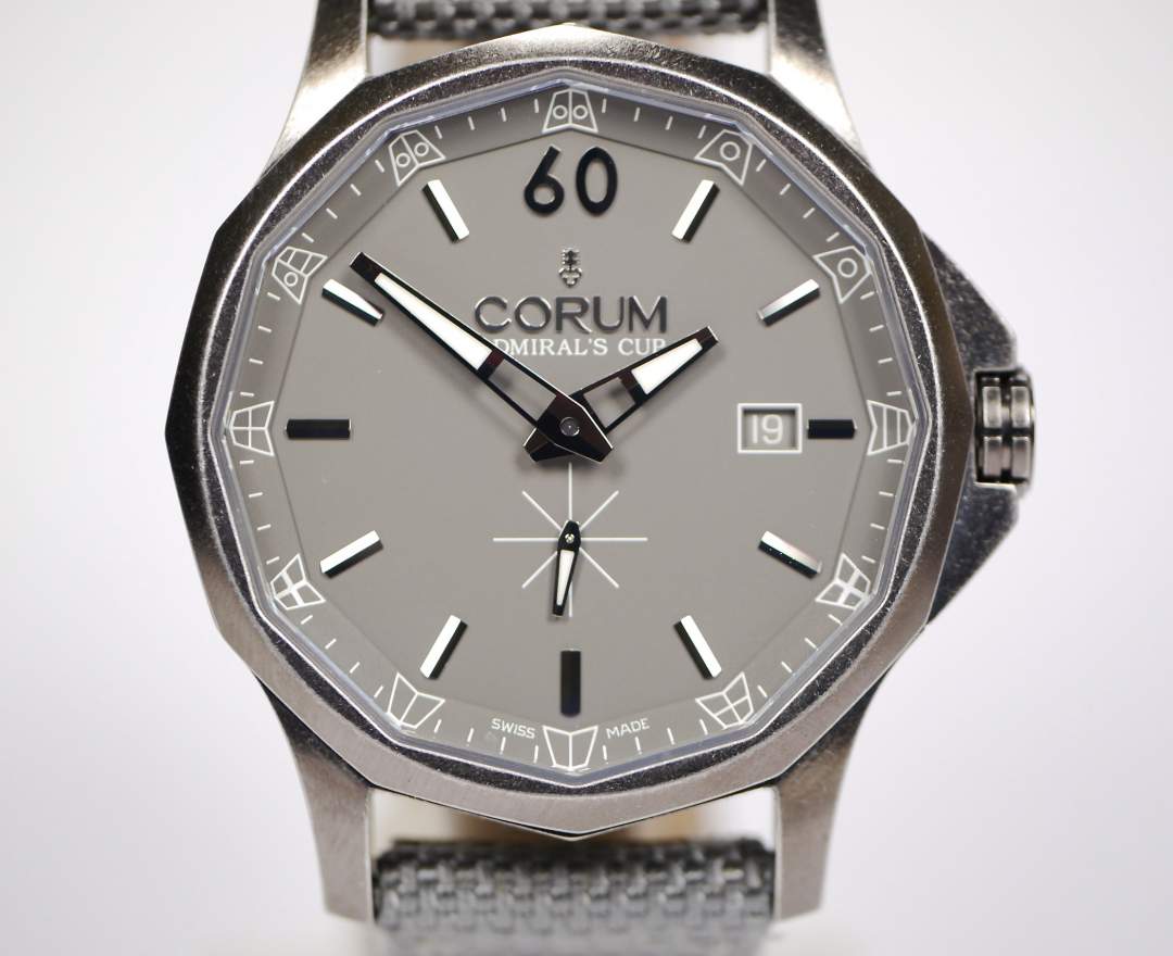 Corum - Corum Admiral's Cup Legend 42 Grey 2018 395.119.98/0619 inkl. Box & Papiere