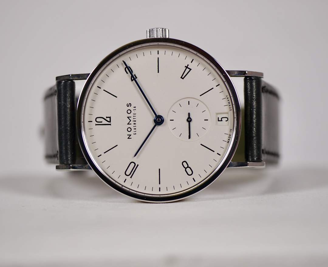 Nomos - NOMOS Tangente Datum 107 35mm 2004 inkl. Box & Papiere