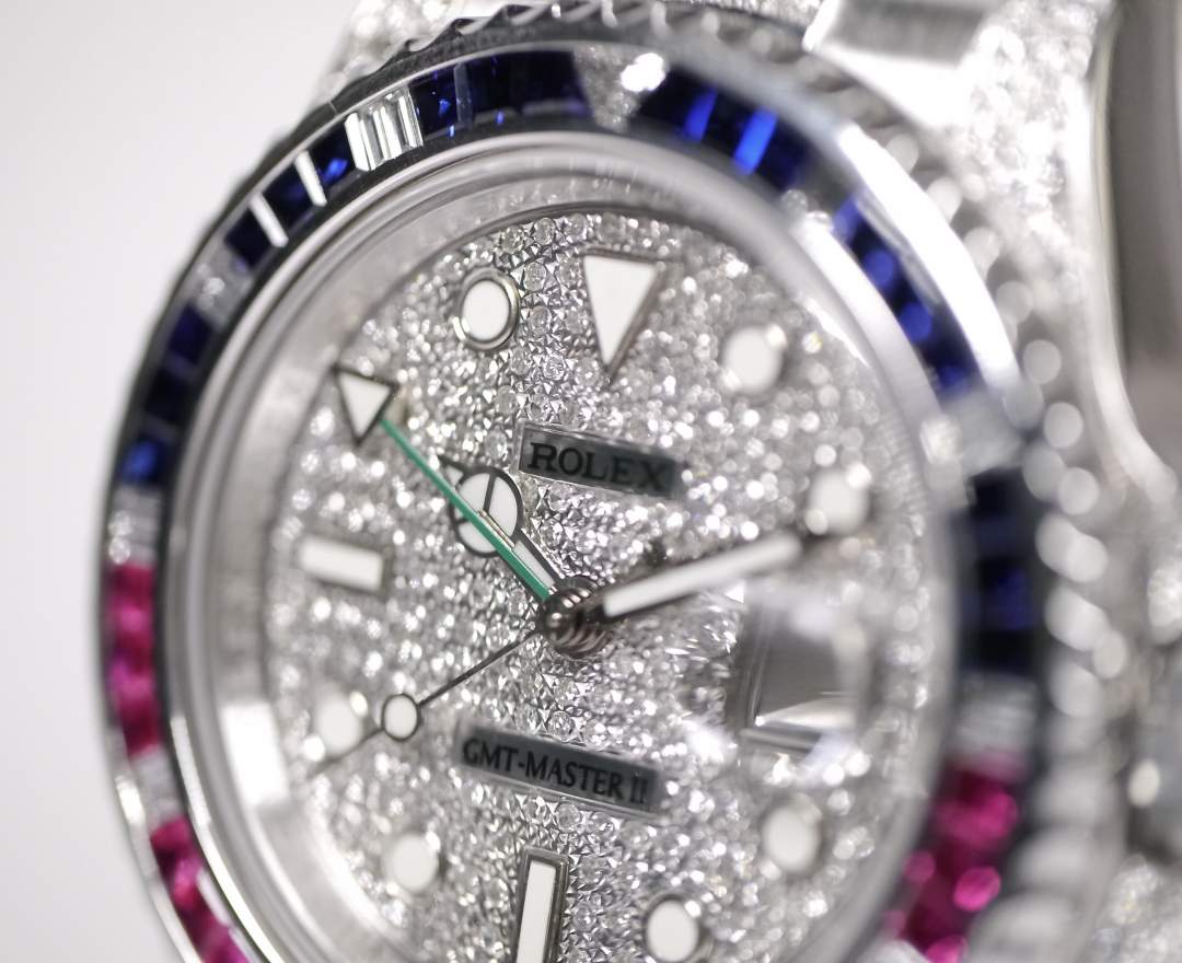 Rolex - Rolex GMT-Master II 2009 Iced Out Diamonds 116710 LC410 Japan inkl. Box & Papiere