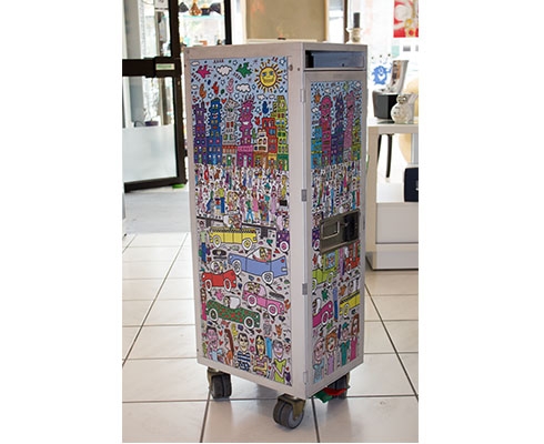 James Rizzi - Lufthansa Trolley