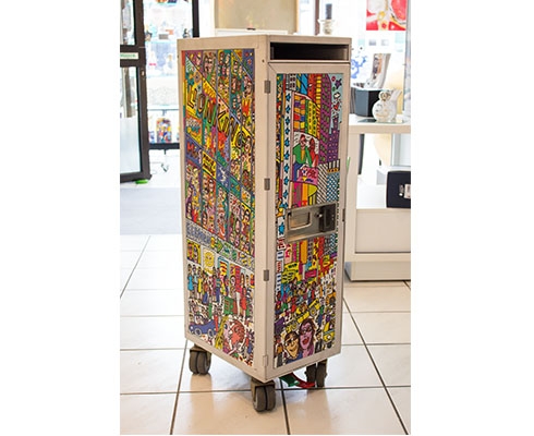 James Rizzi - Lufthansa Trolley