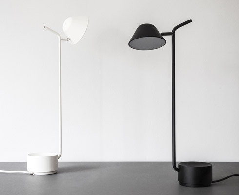  - Tischleuchte Peek Table Lamp