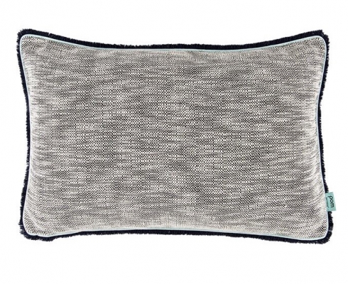 P.O.M. Amsterdam ***SALE*** Kissen mit leichtem Metallic-Schimmer und Entenfeder-Inlett - Schwarz/Offwhite P.O.M. Amsterdam ***SALE*** Kissen mit leichtem Metallic-Schimmer und Entenfeder-Inlett - Schwarz/Offwhite