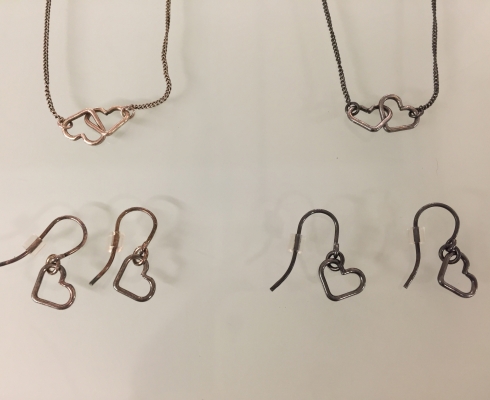 tinchens Ohrringe mit Herzchen, Sterling-Silber, handgefertigt tinchens Ohrringe mit Herzchen, Sterling-Silber, handgefertigt