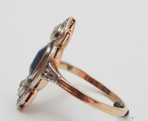 Juwelen Galerie - Antiker Ring Gold 585, Diamanten, Safir