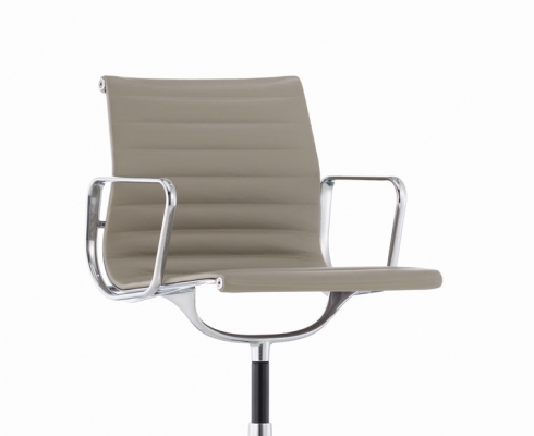 Vitra - Aluminium Chair EA 104