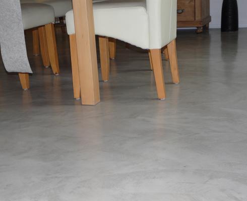 Beton Floor - Fugenloses Design mit Loftcharacter