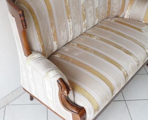 Wohnliebhaber.de - Antik Sofa Couch Spätbiedermeier Louis-Philippe 1840-1880 neu gepolstert