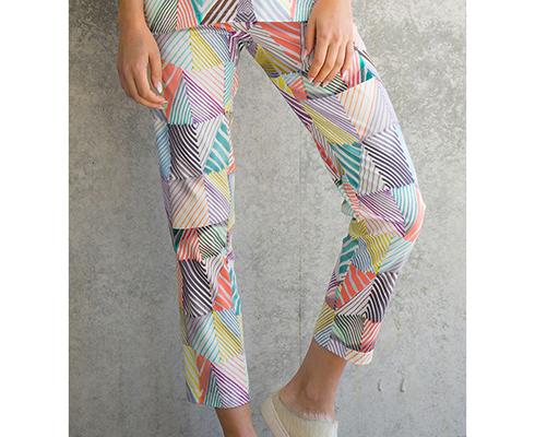 BRIGITTE BÜGE COLLECTION - Schmale Hose mit buntem Druck aus leichter Baumwolle