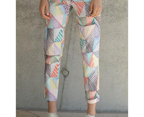 BRIGITTE BÜGE COLLECTION - Schmale Hose mit buntem Druck aus leichter Baumwolle