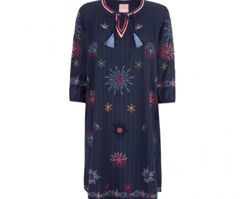 Lieblingsstück - Kleid mit all over Stickerei