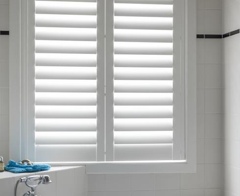 Jasno – Shutter & Blinds - Shutters Innenfensterläden