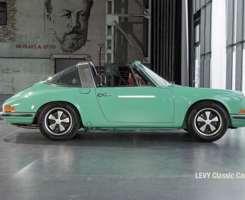 Porsche - 911 E 2,4 Targa Ölkl. deutsches FZ Matching Numbers