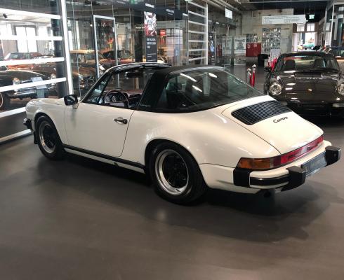 Porsche - 911 3.2 Carrera Targa Scheckheft