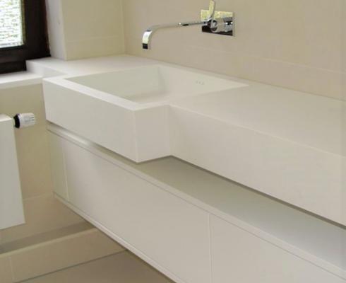 Dupont Corian - CORIAN®  - EIN HYGIENISCHER MINERALWERKSTOFF