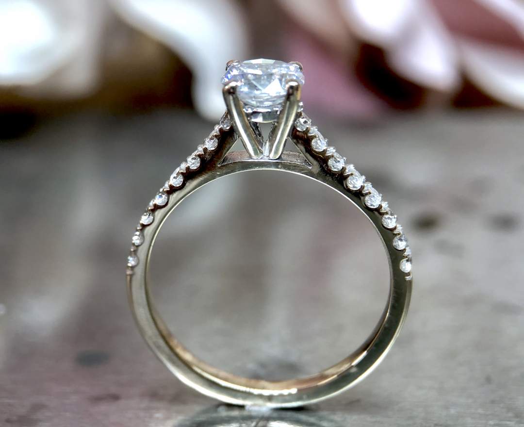 Infinity Juwelen - Eleganter Verlobungsring mit Kubischem Zirkonia aus 14K Gelbgold