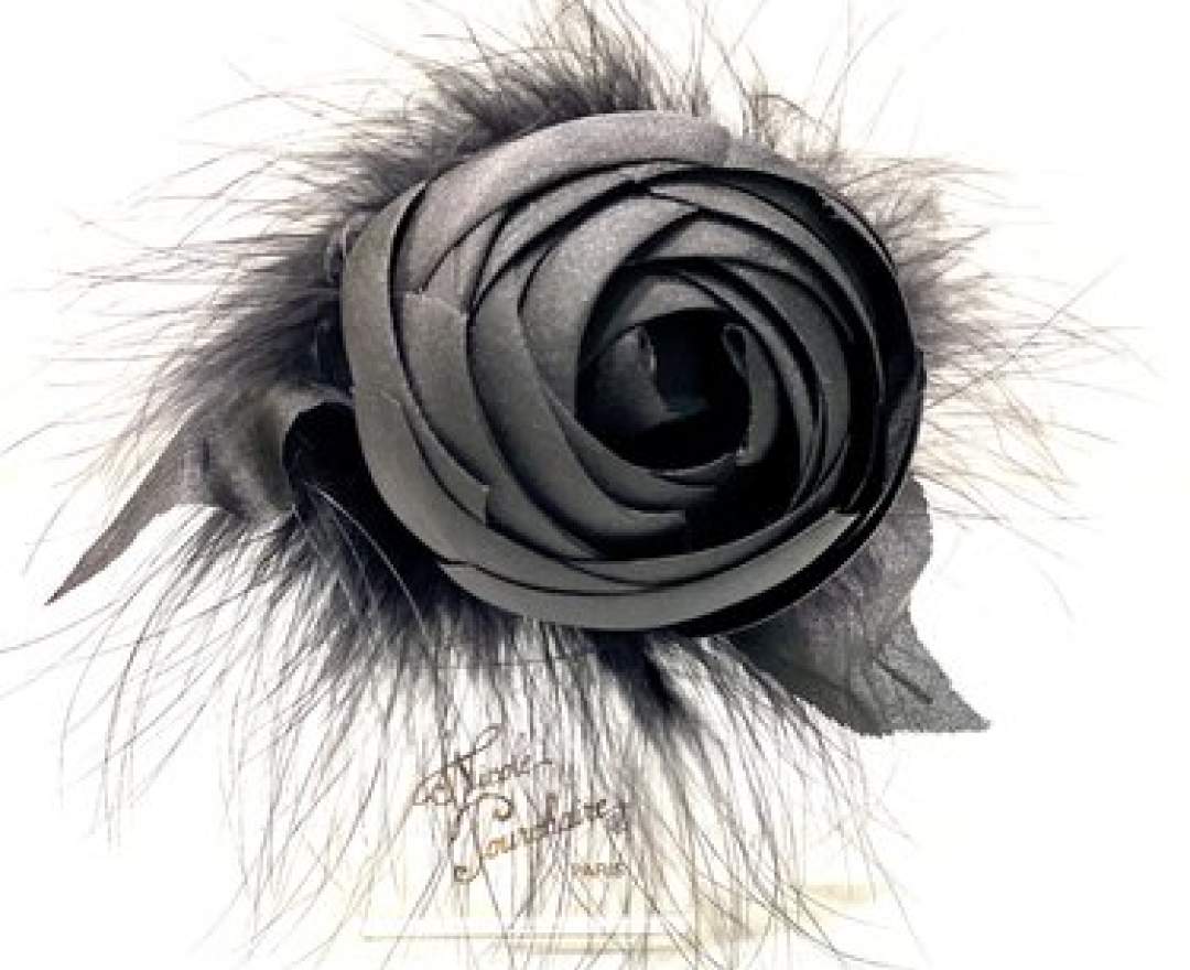Nicole Pourchaire Paris Nicole Pourchaire - Seidenblume - schwarz Nicole Pourchaire Paris Nicole Pourchaire - Seidenblume - schwarz