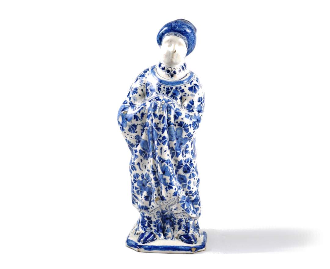 Kunsthandel Seidel u. Sohn Fayencefigur - Berlin, Anfang 18. Jahrhundert Kunsthandel Seidel u. Sohn Fayencefigur - Berlin, Anfang 18. Jahrhundert