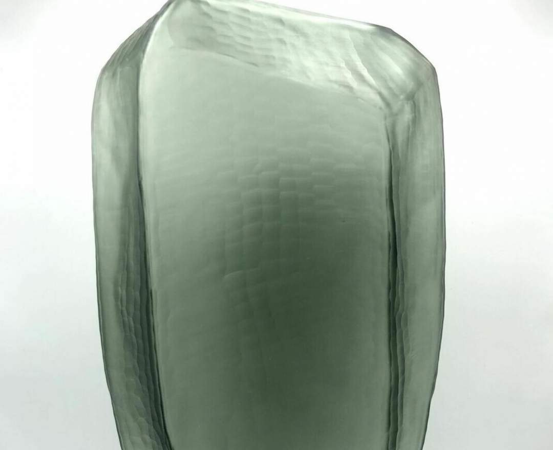 1st Tannendiele - Carved glass vase, green/grey