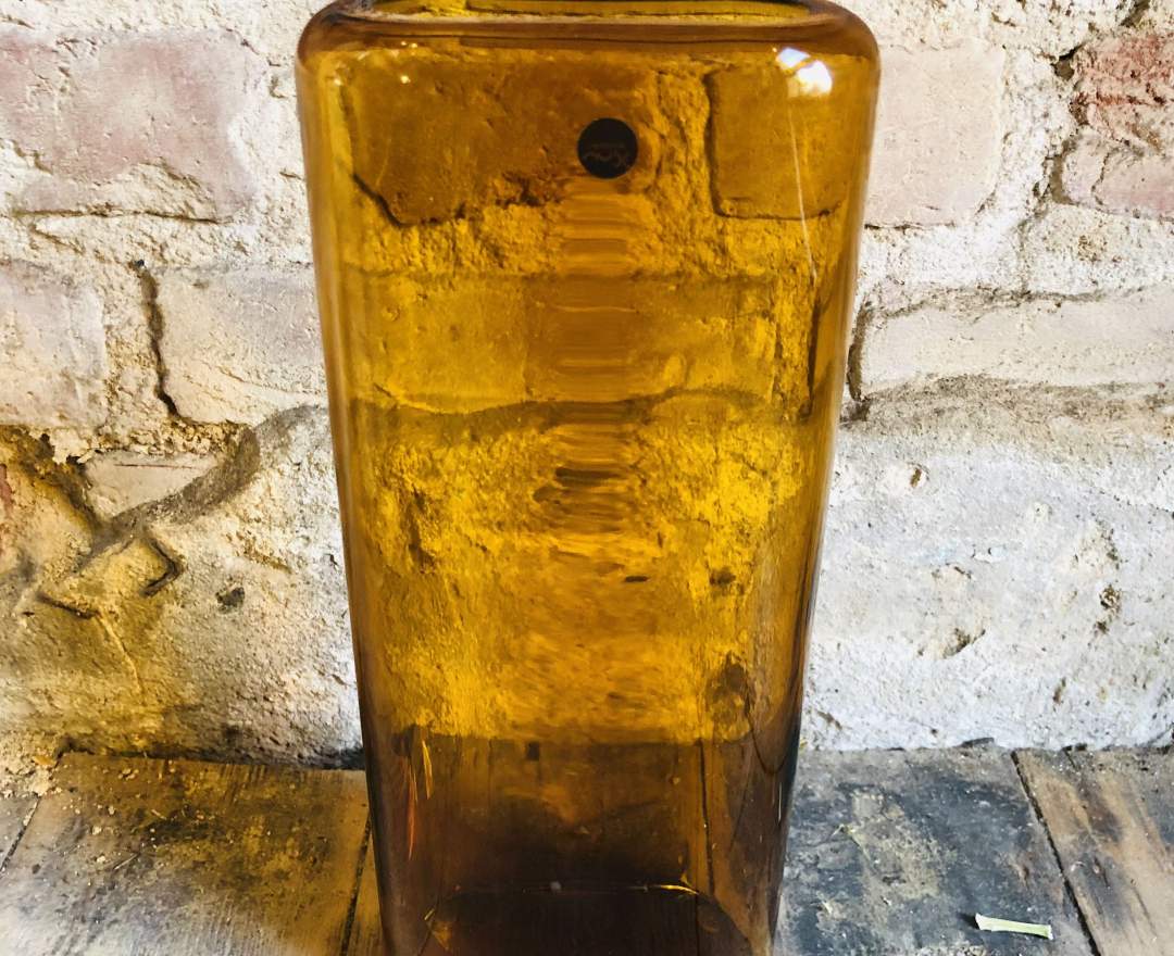 1st Tannendiele - Glas-Vase „Layers / Tall“ (in drei Farben erhältlich) - Glas-Vase „Layers / Tall“ (Amber)